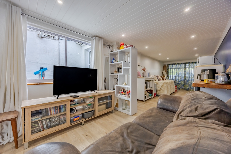 3 Bedroom Property for Sale in Edgemead Western Cape